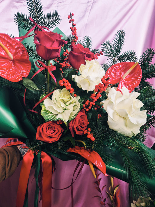 Bessie Christmas bouquet